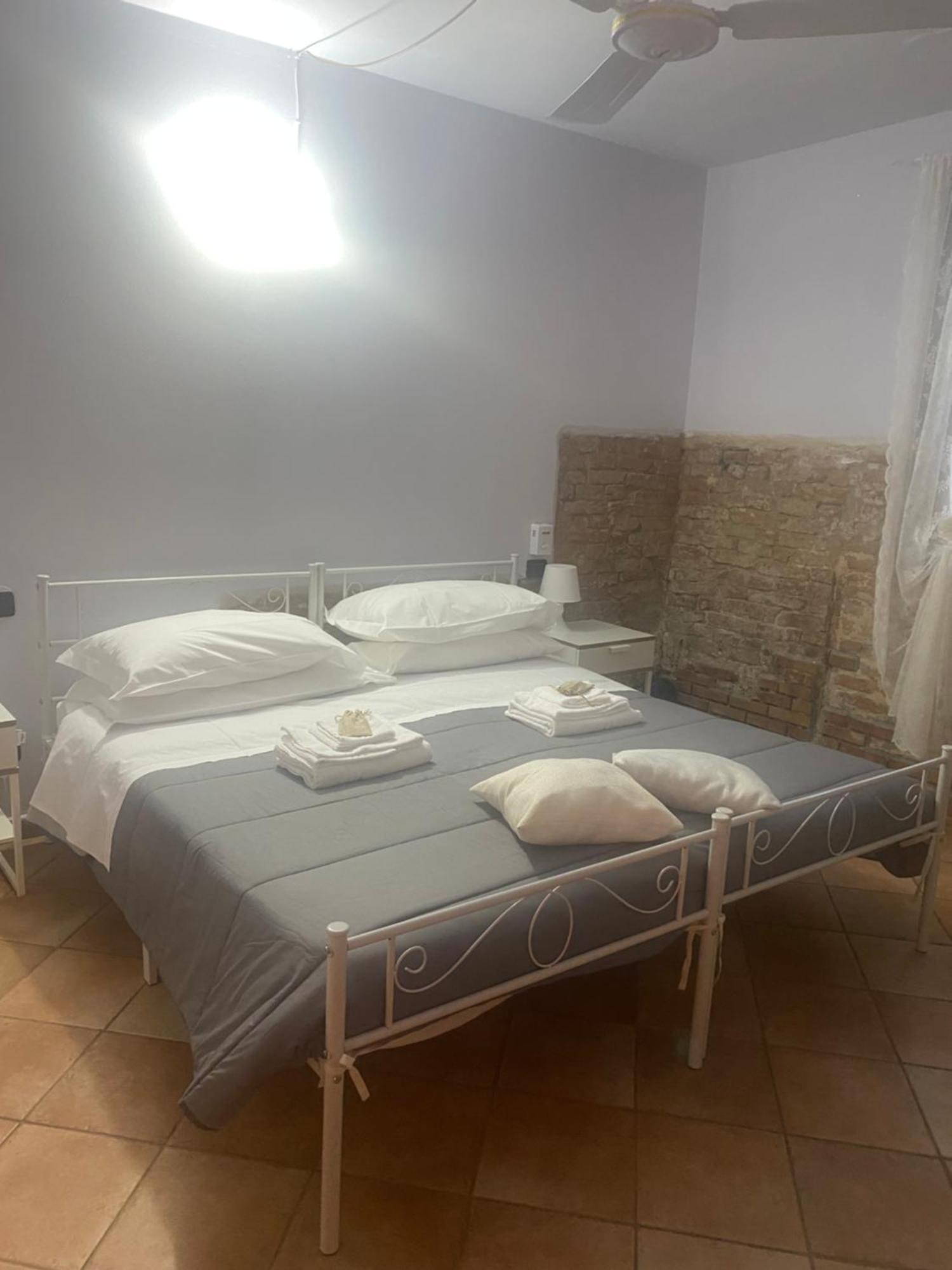 ברשלו B&B Happiness In The Country מראה חיצוני תמונה